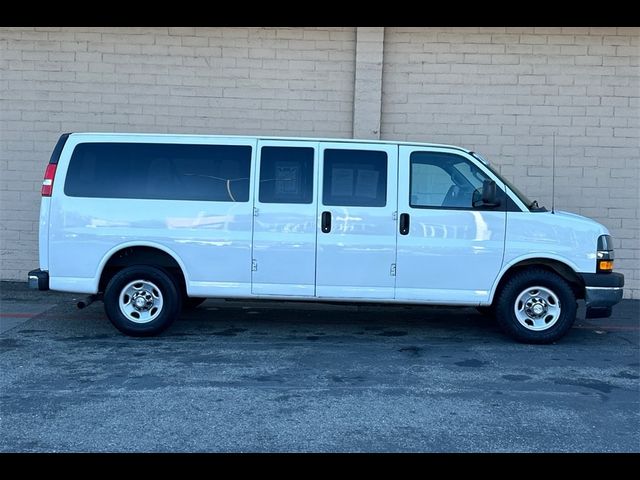 2019 Chevrolet Express LT