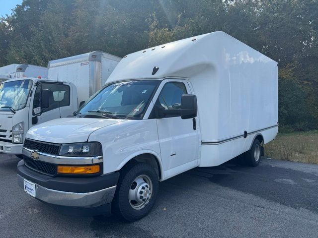 2019 Chevrolet Express Base