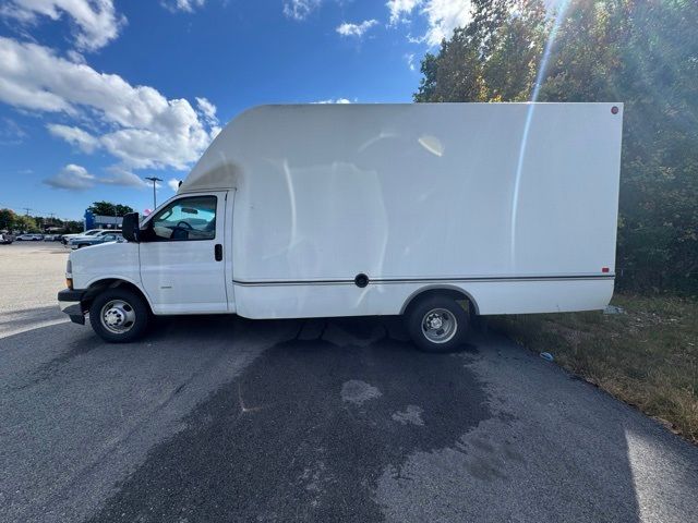 2019 Chevrolet Express Base