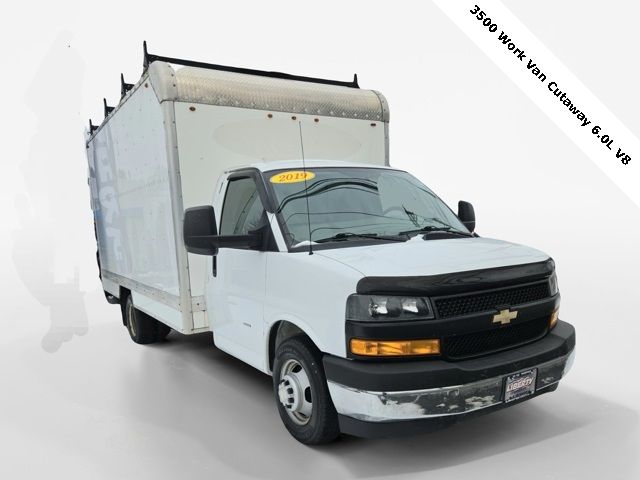 2019 Chevrolet Express Base