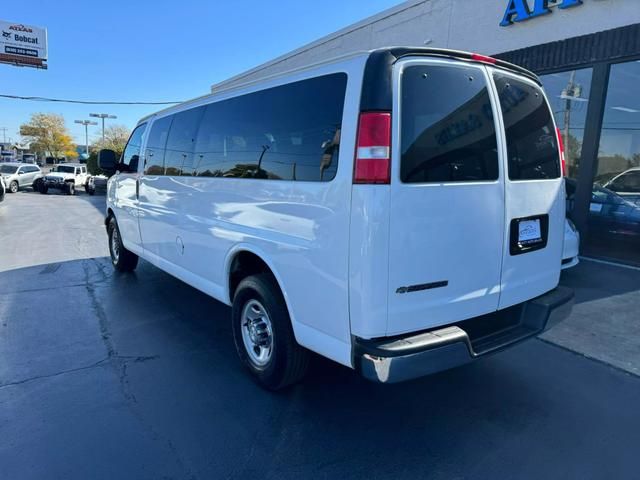 2019 Chevrolet Express LT