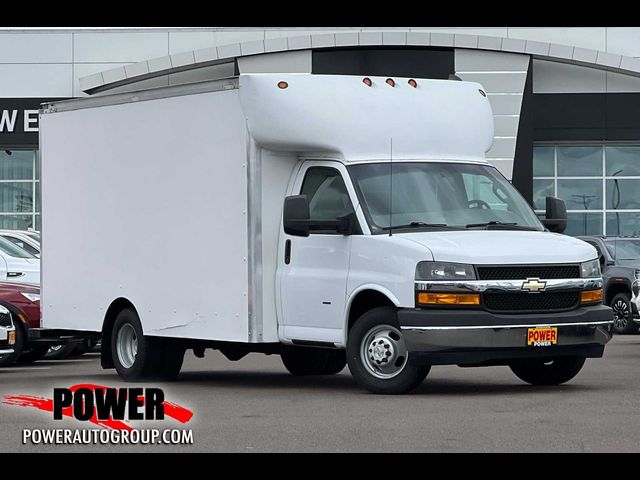 2019 Chevrolet Express Base