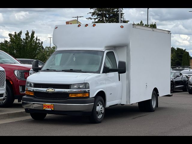 2019 Chevrolet Express Base