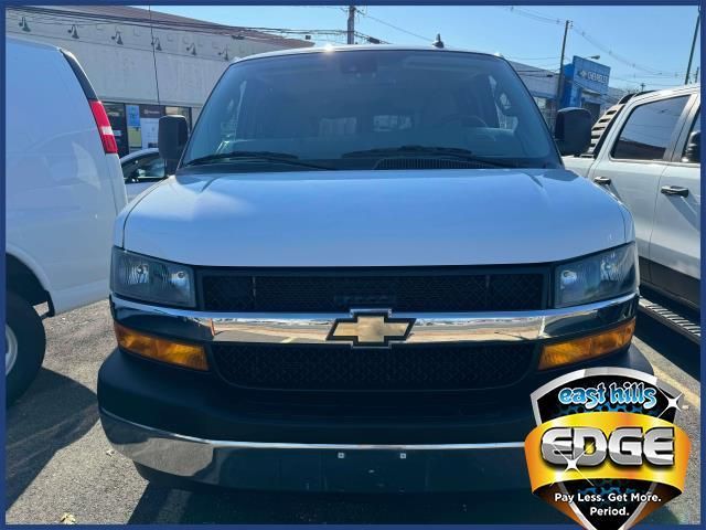 2019 Chevrolet Express LT