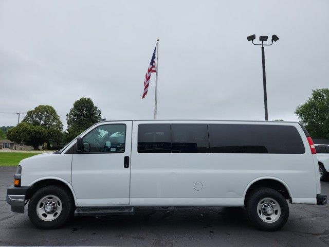 2019 Chevrolet Express LT