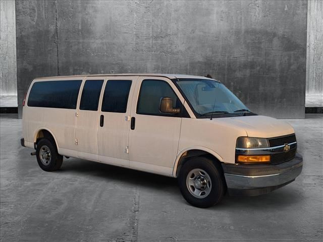 2019 Chevrolet Express LT