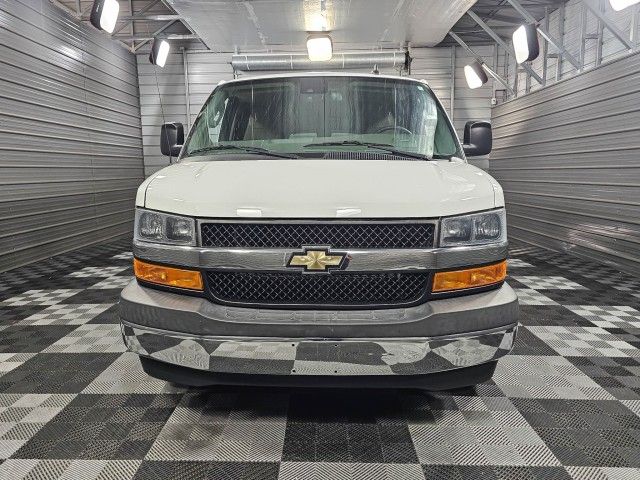 2019 Chevrolet Express LT