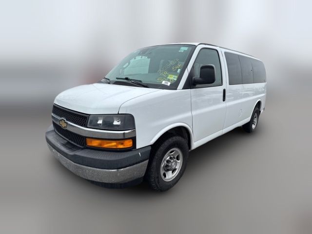 2019 Chevrolet Express LT