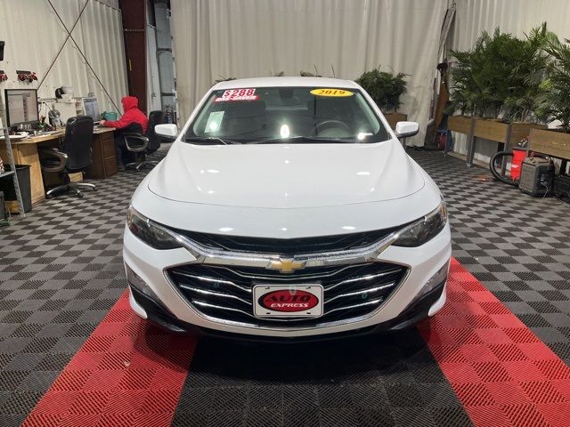 2019 Chevrolet Malibu Hybrid Base