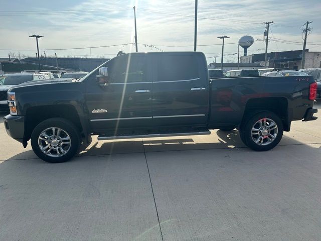 2019 Chevrolet Silverado 2500HD High Country