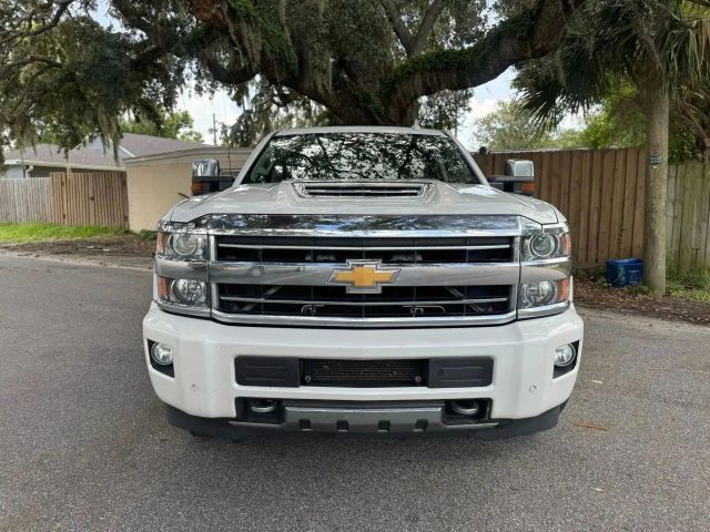 2019 Chevrolet Silverado 2500HD High Country