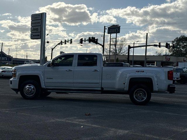 2019 Chevrolet Silverado 3500HD High Country