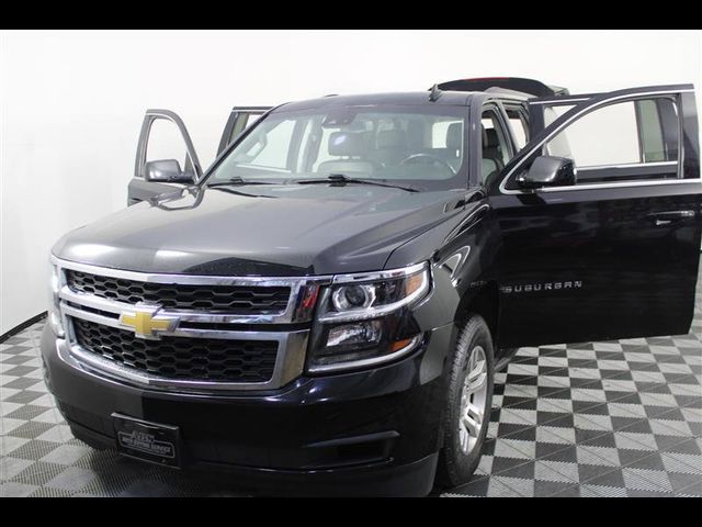 2019 Chevrolet Suburban LT