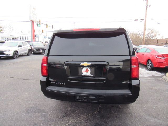 2019 Chevrolet Suburban LT