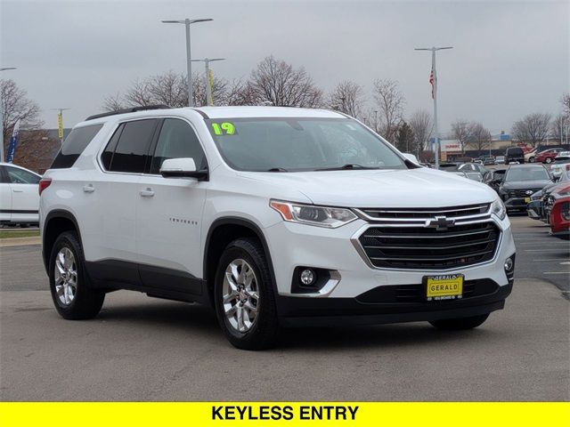 2019 Chevrolet Traverse LT Cloth