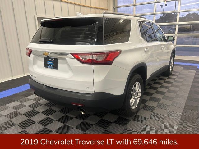 2019 Chevrolet Traverse LT Cloth