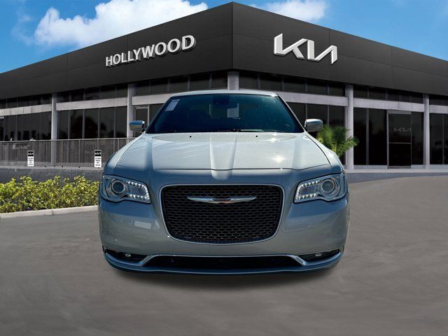 2019 Chrysler 300 300C