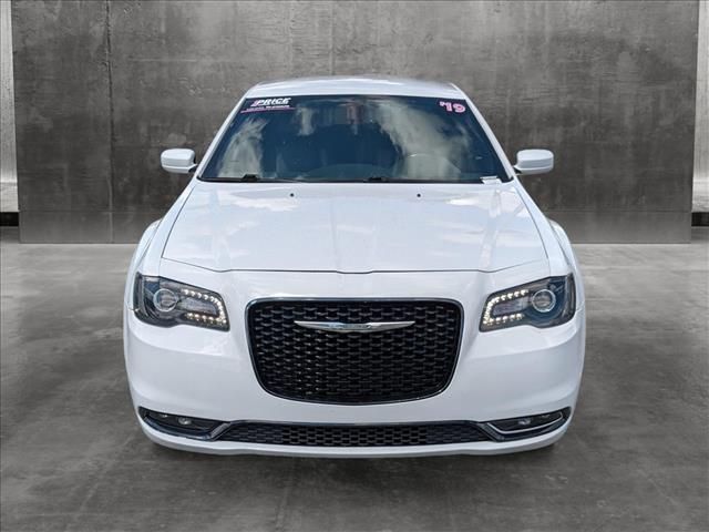 2019 Chrysler 300 300S