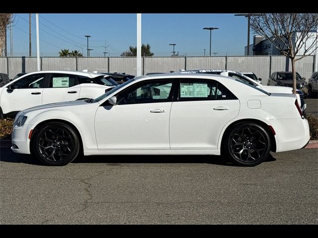 2019 Chrysler 300 300S