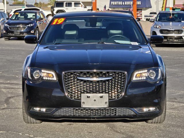 2019 Chrysler 300 300S