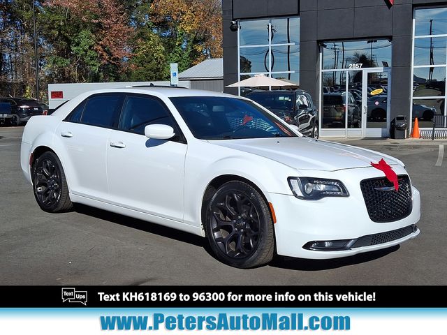 2019 Chrysler 300 300S