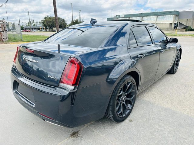 2019 Chrysler 300 300S