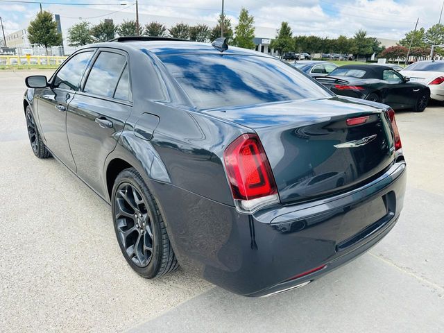 2019 Chrysler 300 300S