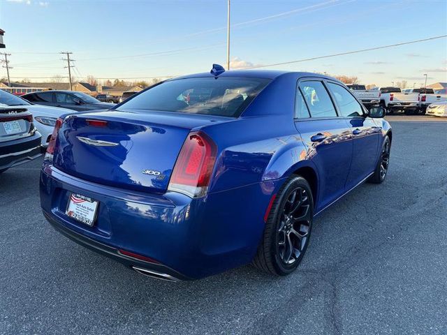 2019 Chrysler 300 300S