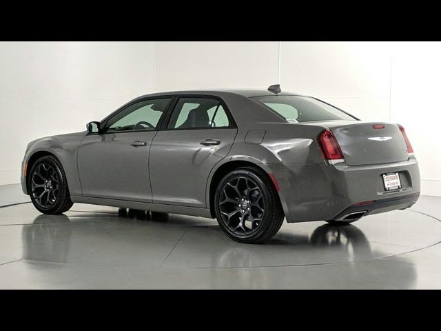 2019 Chrysler 300 300S