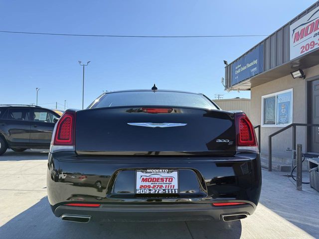 2019 Chrysler 300 300S