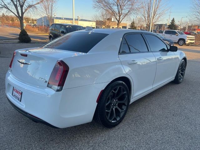 2019 Chrysler 300 300S