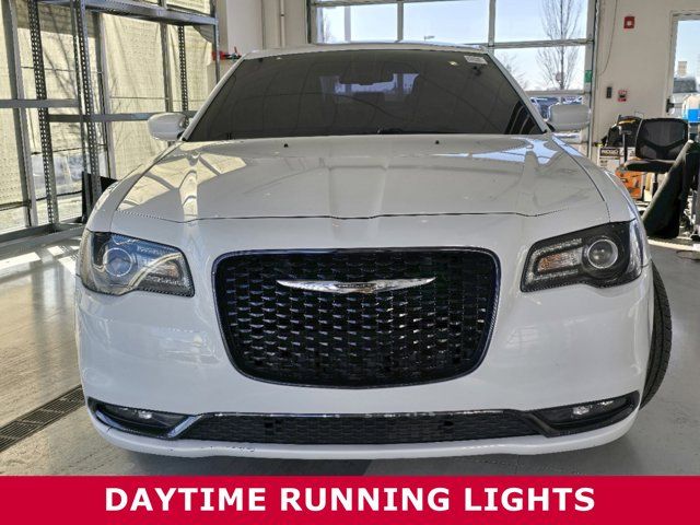 2019 Chrysler 300 300S