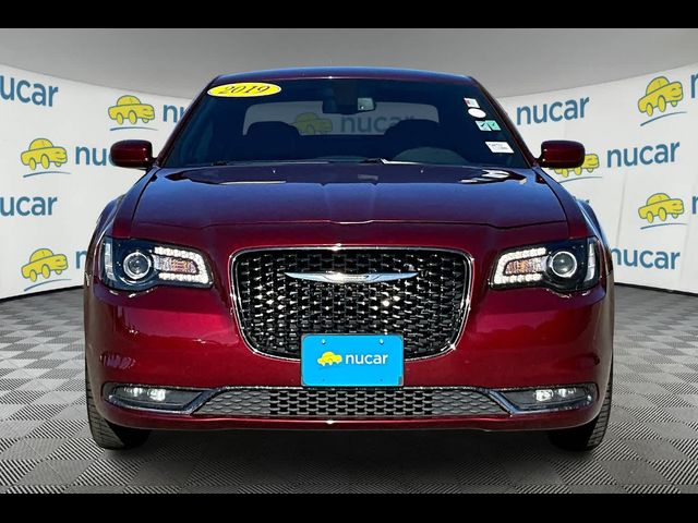 2019 Chrysler 300 300S