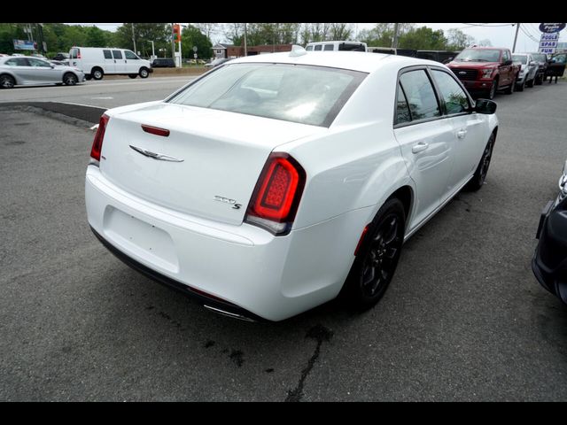 2019 Chrysler 300 300S