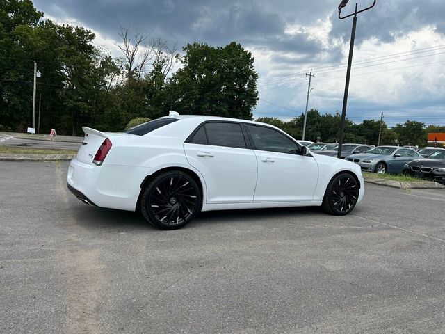 2019 Chrysler 300 300S