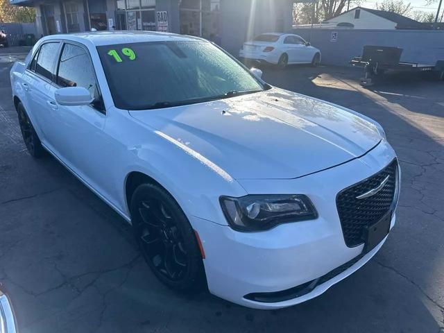 2019 Chrysler 300 300S