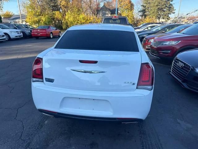 2019 Chrysler 300 300S