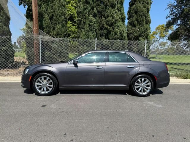 2019 Chrysler 300 Limited