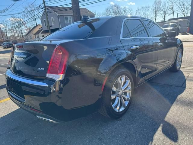 2019 Chrysler 300 Limited