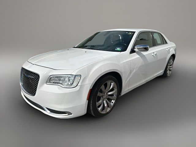 2019 Chrysler 300 Touring