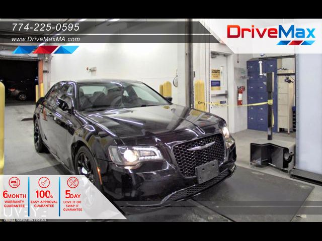 2019 Chrysler 300 Touring