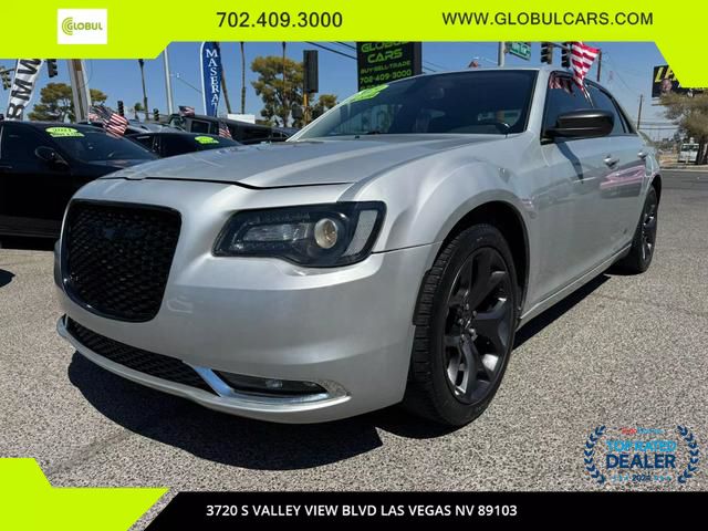 2019 Chrysler 300 Touring