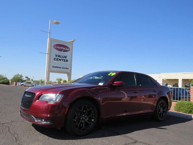 2019 Chrysler 300 300S