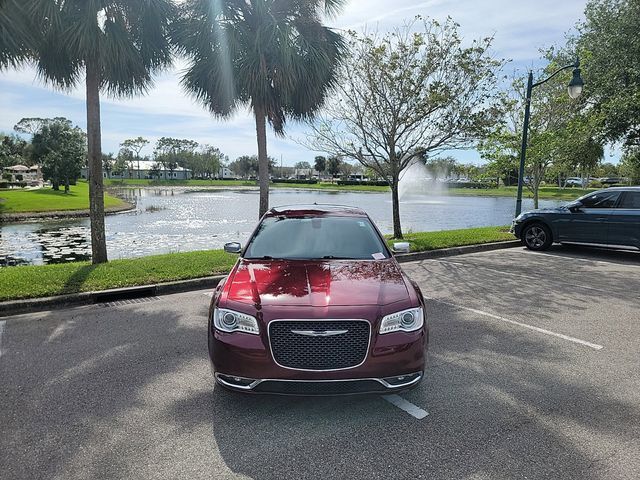 2019 Chrysler 300 Limited