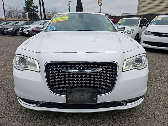 2019 Chrysler 300 Limited