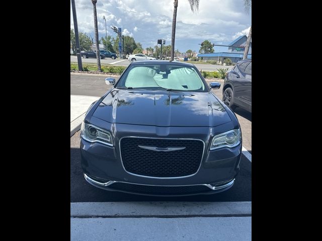 2019 Chrysler 300 Limited