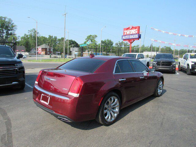 2019 Chrysler 300 Limited