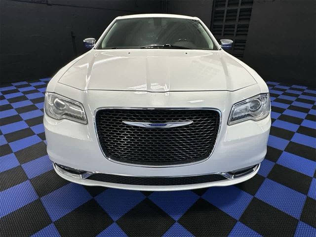 2019 Chrysler 300 Limited