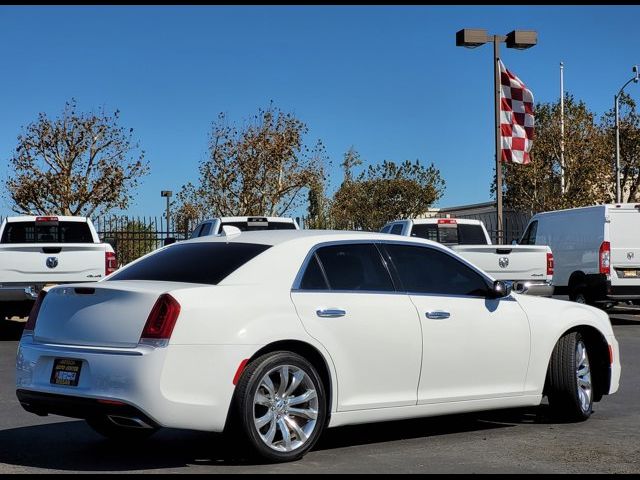 2019 Chrysler 300 Limited