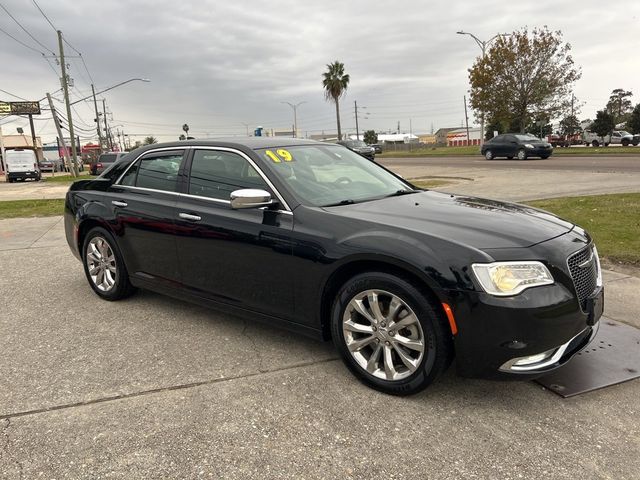 2019 Chrysler 300 Limited